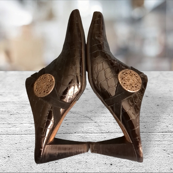 Brighton embossed mules size 7.5 - Picture 7 of 12